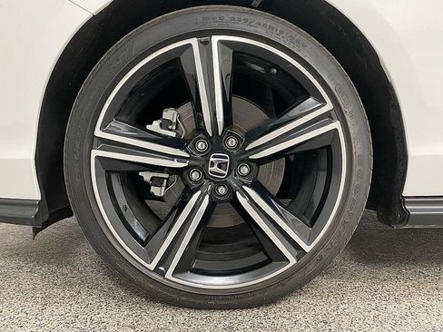 Used 2024 Honda Accord Sport image 23