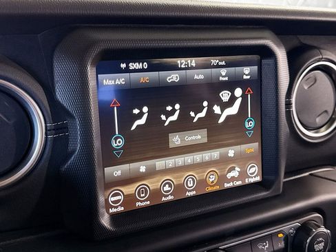 Used 2023 Jeep Wrangler Unlimited Sahara w/ Cold Weather Group AWD/4WD image 25