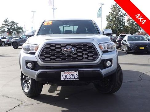 Certified 2023 Toyota Tacoma TRD Off-Road image 6