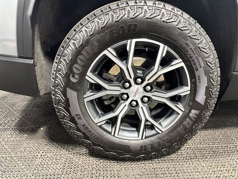 Certified 2024 GMC Acadia AT4 w/ Luxury Package image 8