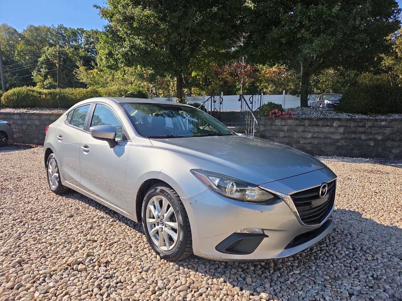 Used 2014 MAZDA MAZDA3 i Touring w/ Technology Package FWD image 1