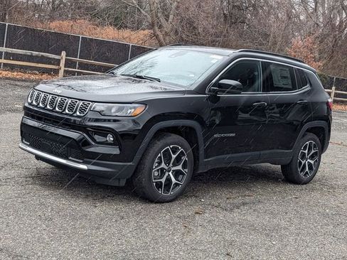 New 2025 Jeep Compass Limited w/ Sun & Sound Group image 5