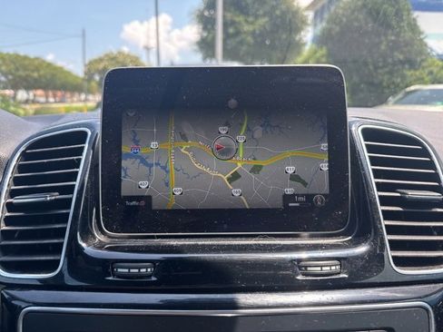 Used 2018 Mercedes-Benz GLE 350 GLE 350 w/ Premium 1 Package image 29