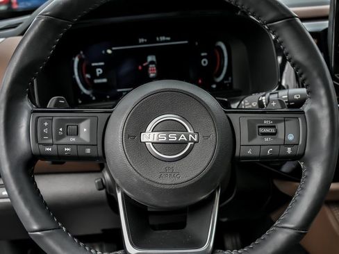 Used 2024 Nissan Pathfinder Platinum w/ Cargo Package image 20