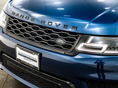 Used 2022 Land Rover Range Rover Sport HST image 12