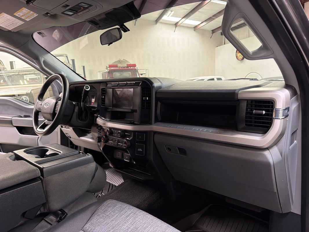 Used 2023 Ford F250 XL w/ STX Appearance Package AWD/4WD image 37