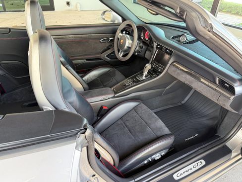 Used 2016 Porsche 911 Carrera GTS image 41
