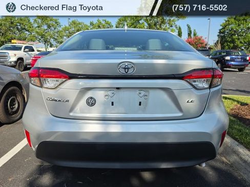 Used 2024 Toyota Corolla LE FWD image 5