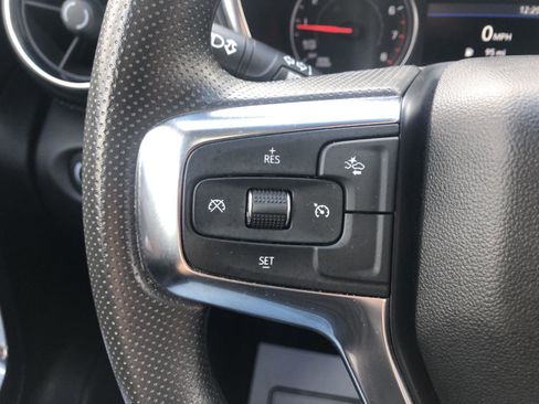 Used 2025 Chevrolet Blazer LT image 21