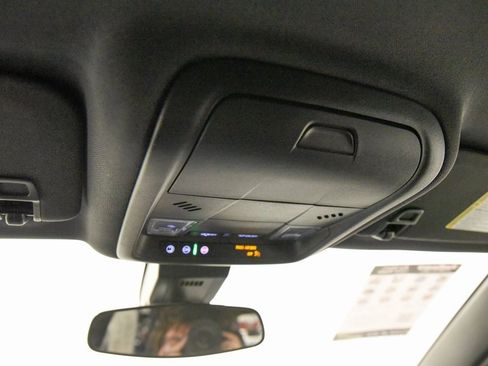 Used 2023 Chevrolet Equinox RS image 27