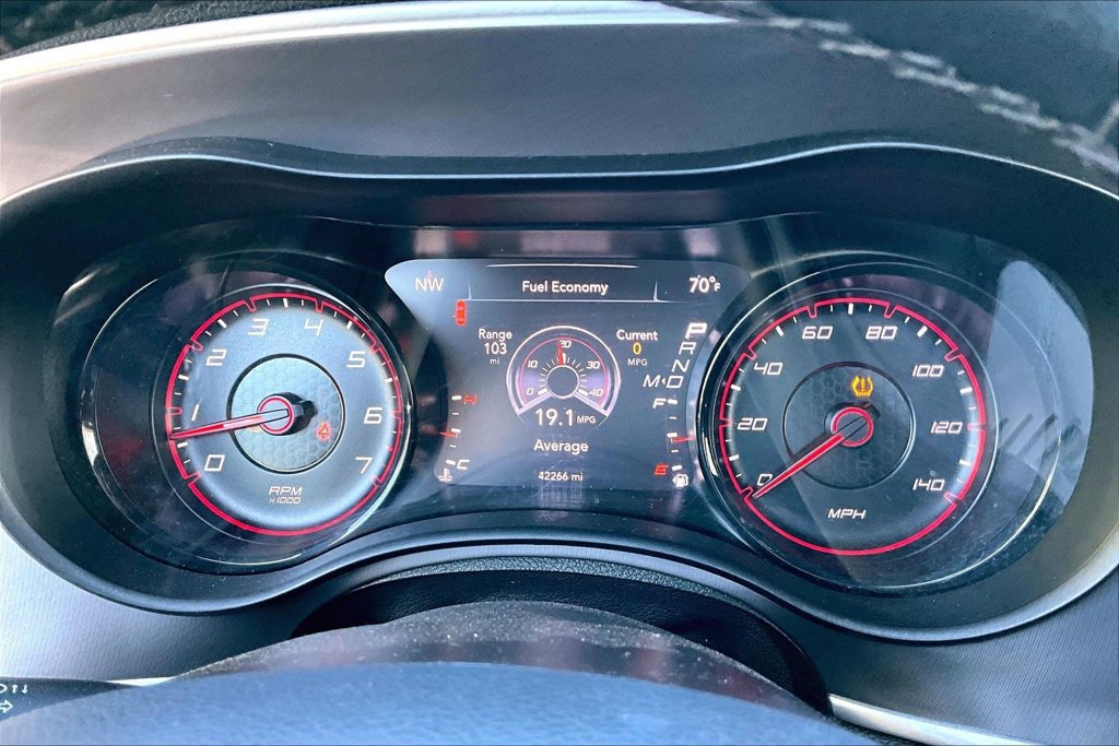 Used 2020 Dodge Charger SXT w/ Blacktop Package RWD image 27