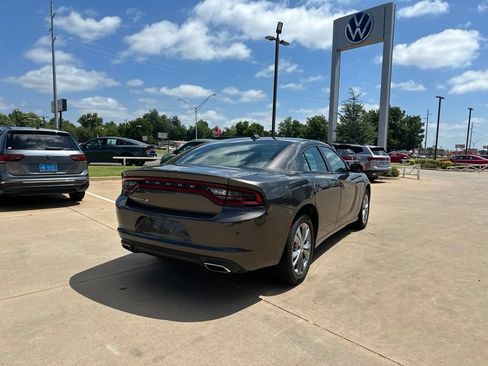 Used 2021 Dodge Charger SXT w/ Driver Convenience Group AWD/4WD image 5