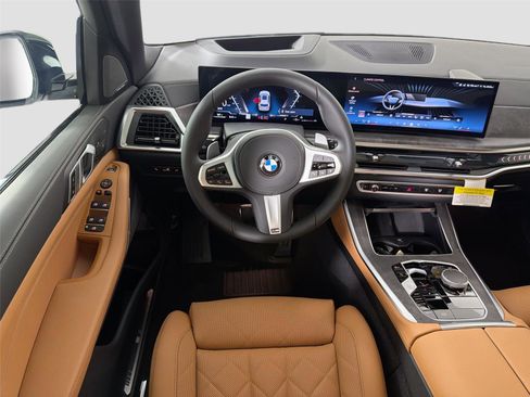 New 2026 BMW X5 xDrive40i w/ M Sport Package AWD/4WD image 24
