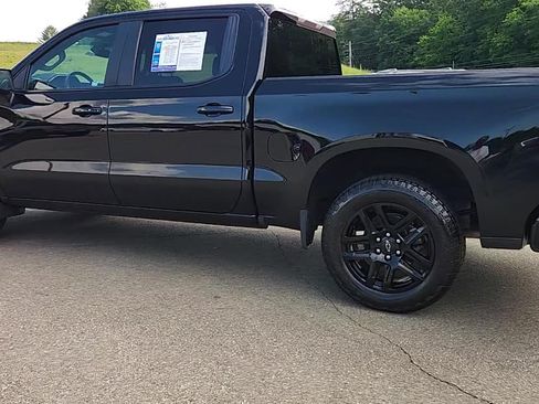 Used 2023 Chevrolet Silverado 1500 RST AWD/4WD image 3