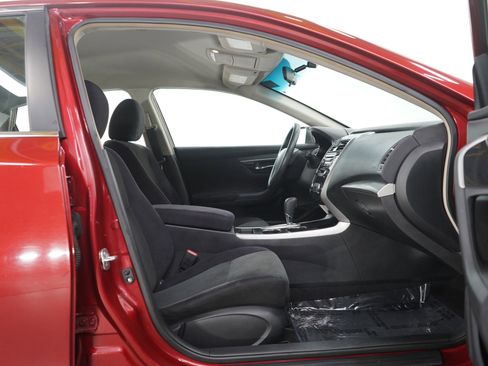 Used 2013 Nissan Altima 2.5 S image 11