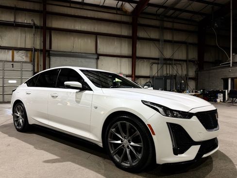 Used 2021 Cadillac CT5 Sport image 1