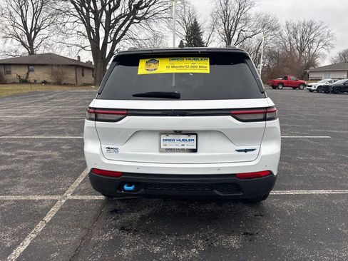 Used 2024 Jeep Grand Cherokee Trailhawk image 4