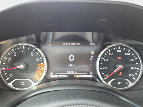 Used 2022 Jeep Renegade Altitude w/ Sun/Sound Group AWD/4WD image 7