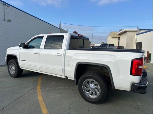 Used 2016 GMC Sierra 1500 SLE w/ SLE Value Package image 11