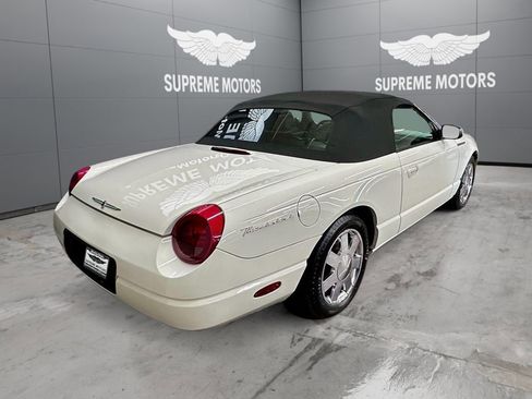 Used 2002 Ford Thunderbird Deluxe image 5