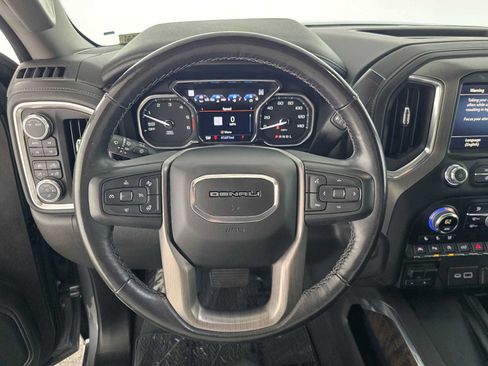 Used 2021 GMC Sierra 1500 Denali w/ Denali Ultimate Package AWD/4WD image 22