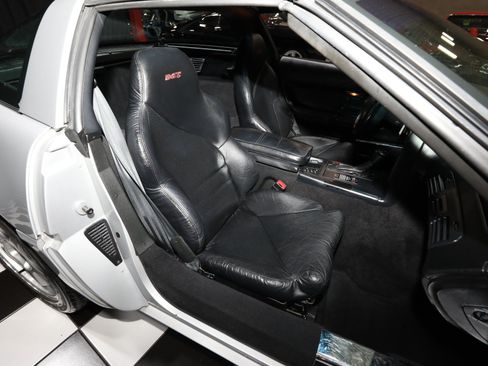 Used 1996 Chevrolet Corvette Coupe RWD image 43