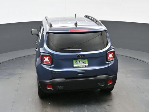 Used 2023 Jeep Renegade Latitude AWD/4WD image 37