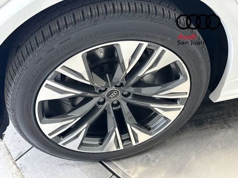 New 2026 Audi Q8 Premium Plus image 7