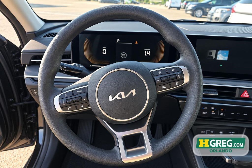 Used 2025 Kia K5 LXS FWD image 14