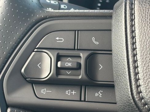 New 2025 Toyota Tundra SR image 19