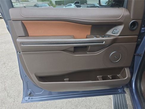 Used 2022 Ford Expedition King Ranch image 14