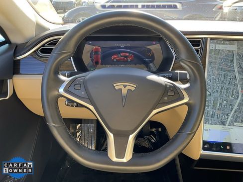 Used 2014 Tesla Model S 85 image 38