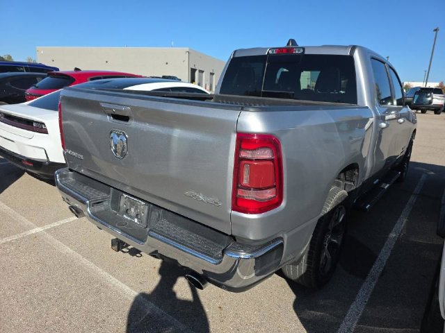 Used 2023 RAM 1500 Laramie AWD/4WD image 3