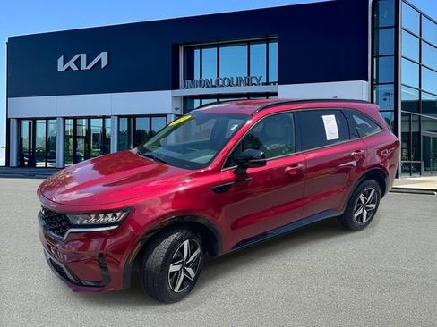 Certified 2023 Kia Sorento S FWD image 8