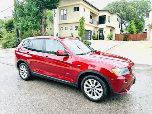 Used 2013 BMW X3 xDrive28i AWD/4WD image 1