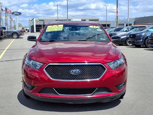 Used 2017 Ford Taurus SHO AWD/4WD image 24