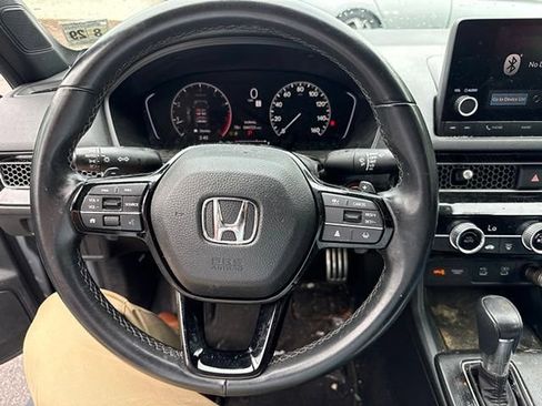 Used 2025 Honda Civic Sport image 10