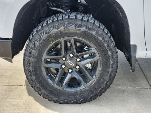 New 2026 Chevrolet Silverado 1500 LT Trail Boss image 11