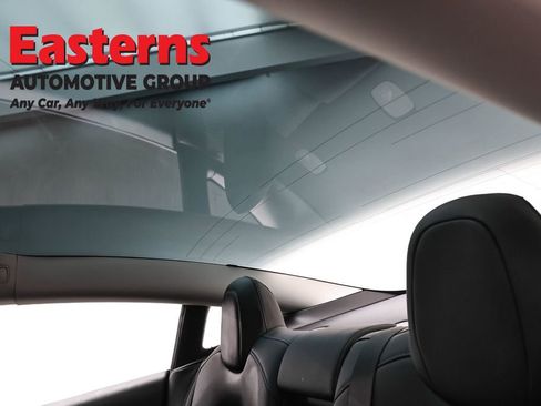 Used 2023 Tesla Model 3 Standard Range image 30