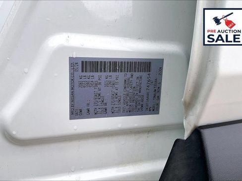 Used 2024 Nissan Rogue S FWD image 34