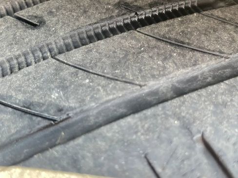 Used 2013 Toyota Avalon XLE Touring FWD image 19