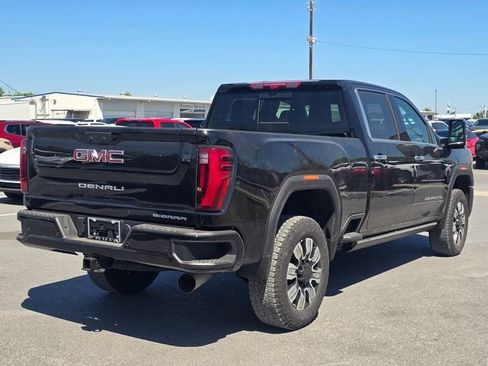 New 2026 GMC Sierra 2500 Denali w/ Denali Reserve Package AWD/4WD image 5