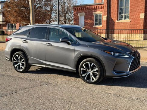 Used 2022 Lexus RX 350 AWD w/ Premium Package image 2