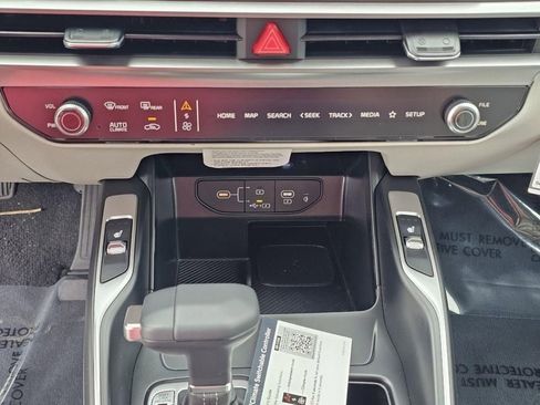 New 2026 Kia Sorento S FWD image 30
