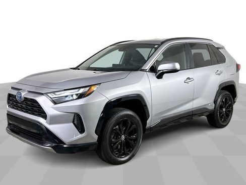 Used 2023 Toyota RAV4 SE AWD/4WD image 1