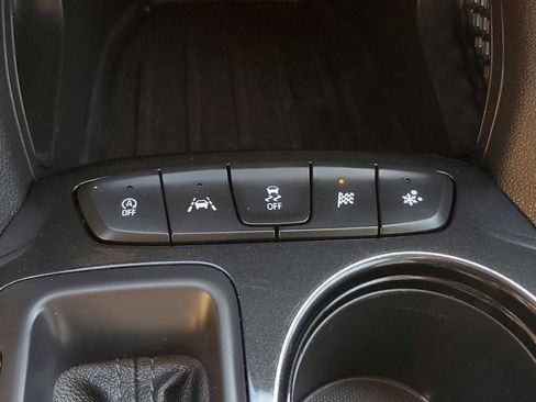 Used 2025 Chevrolet TrailBlazer LT FWD image 26
