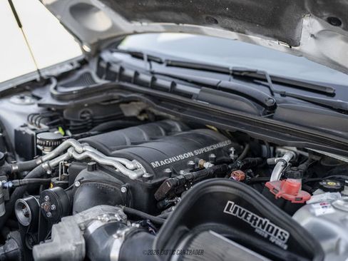 Used 2009 Pontiac G8 GXP RWD image 15
