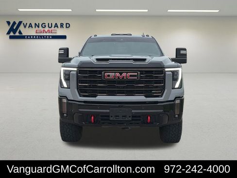 Used 2024 GMC Sierra 2500 AT4X AWD/4WD image 2