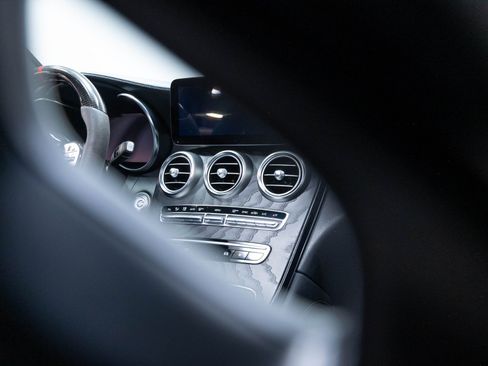 Used 2020 Mercedes-Benz GLC 63 AMG 4MATIC Coupe image 22