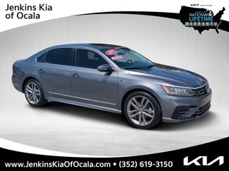 Used 2019 Volkswagen Passat 2.0T SE R-Line image 1
